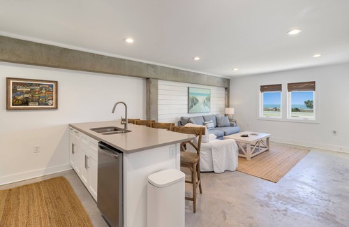 Port St. Joe House | "Salt Therapy" offers gulf views, 100 steps to beach, modern 2BD/2BA, single level!