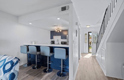 Pensacola Beach Condo | "Salt Therapy"| Pensacola Beach Access steps away! | Dog-Friendly Townhome