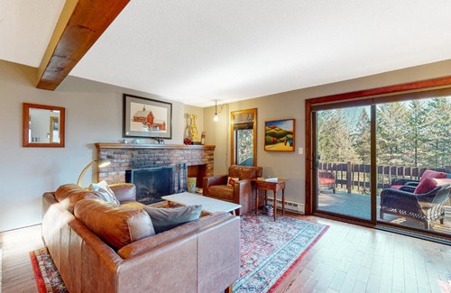 Quechee House | Saltbox 2A