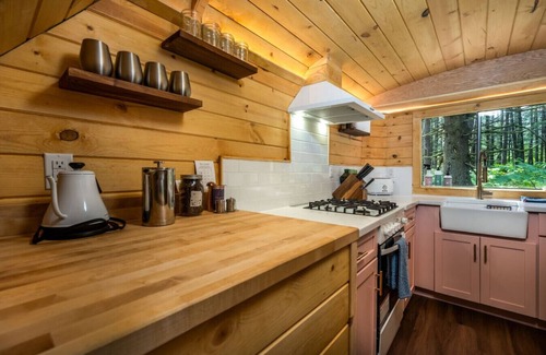 Seward House | Salted Roots Yellow Door Bus