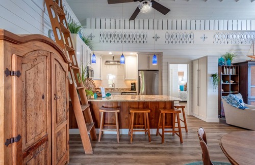 Hope Town Villa | Saltwater Sanctuary-Secret garden in a tropical paradise