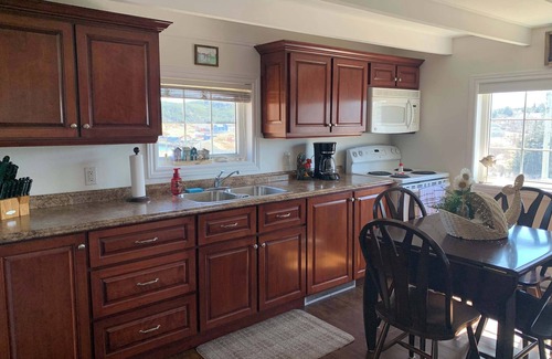 Twillingate House | Salty B'y Cottage Sum