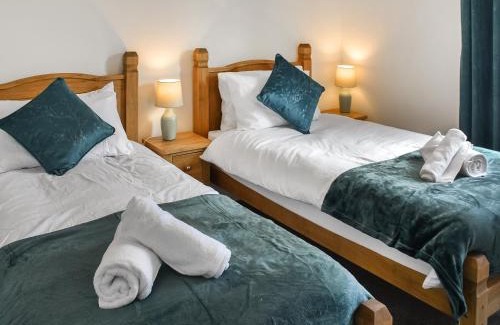Gorleston-on-Sea House | Salty Paws