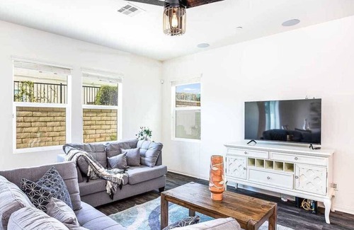 Upland House | Salubrious Breeze on Harvest