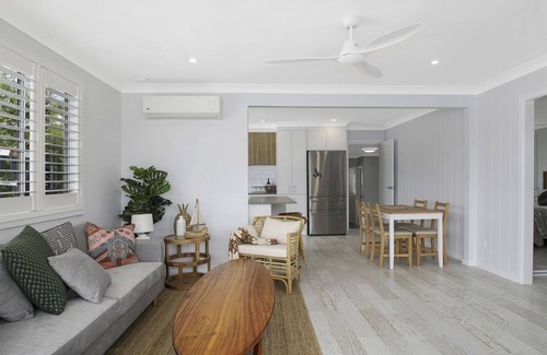 Woy Woy Bay House | SAM'S SHACK WATERFRONT WOY WOY BAY