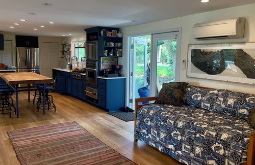 Beaufort Cottage | Sams Point Retreat-pet friendly, gorgeous water views!n
