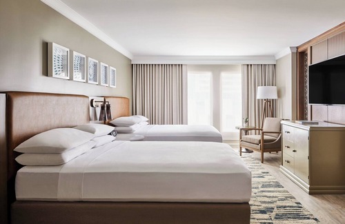 Downtown San Antonio Hotel | San Antonio Marriott Rivercenter on the River Walk
