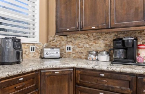 Brazoria Apartment | San Bernard River House, heated pool, riverfront