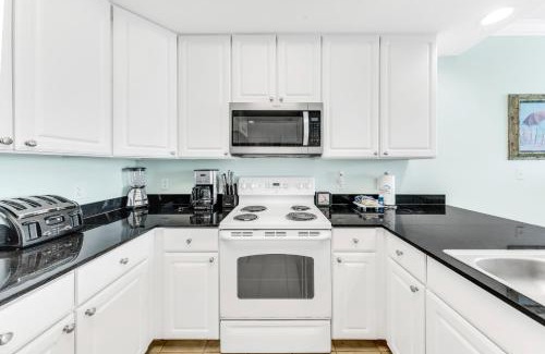 Gulf Shores Apartment | San Carlos 604