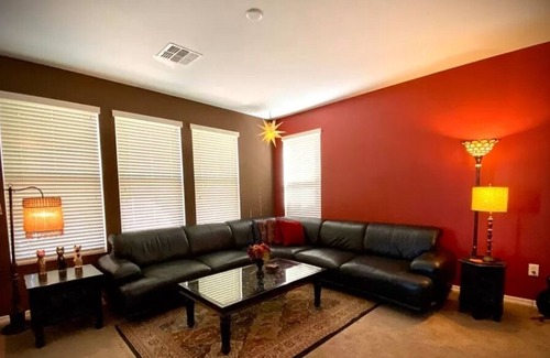 Rancho Valencia House | San friendly House 15 mins to downtown close to airport