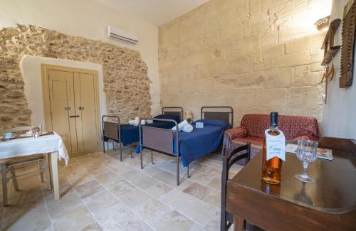 Martano Apartment | San Giorgio boutique apartment with airco - Happy Rentals