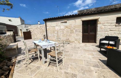 Martano Apartment | San Giorgio boutique apartment with airco - Happy Rentals