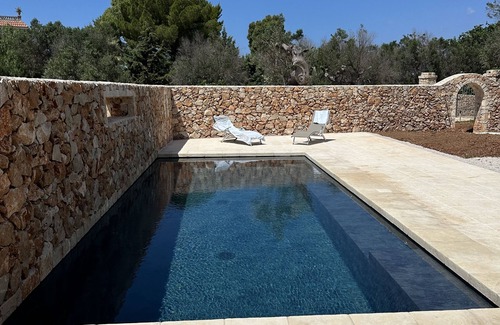 Patu Villa | SAN GREGORIO VILLA WITH SECULAR OLIVE GROVE, GARDEN, PORCH AND PRIVATE POOL