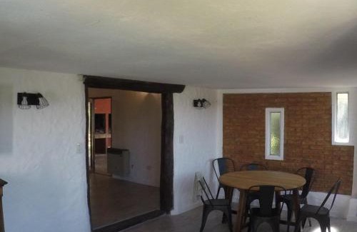 San Miguel del Monte House | San Miguel del monte 6 personas con pileta