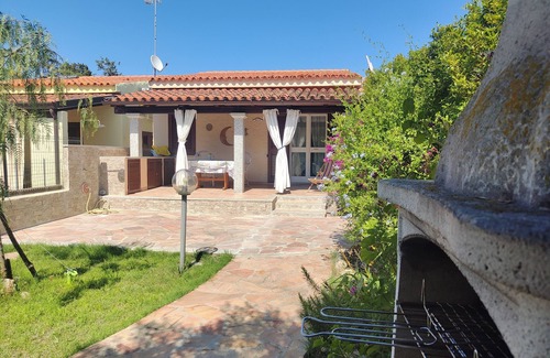 San Teodoro House | SAN TEODORO CHARMING COTTAGE WITH GARDEN IUNS0182