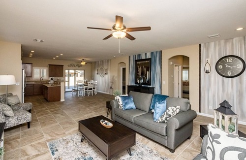 Fort Mohave House | SANCTUARY ON FEATHER BUSH WAY