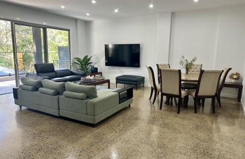 Sanctuary Point House | Sanctuary on the Creek