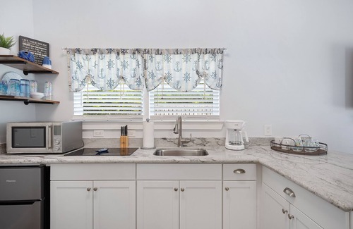 Panama City Beach Villa | SAND AND OCEAN LOVERS VACATION VILLA "B"
