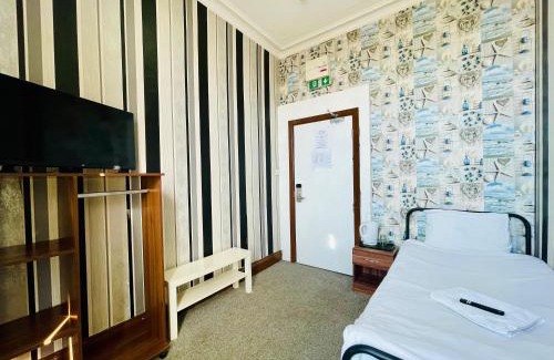 Rhyl Hotel | Sand Beach