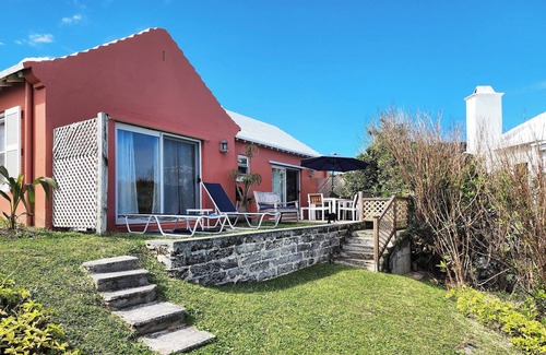 Warwick Cottage | Sand Dollar 2 Bedrm Beachfront house on private Marley Beach with beach views.