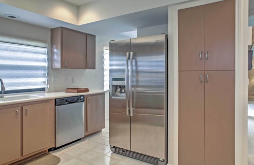 Jensen Beach House | 'Sand Dollar' Jenson Beach Home w/Pool Access!