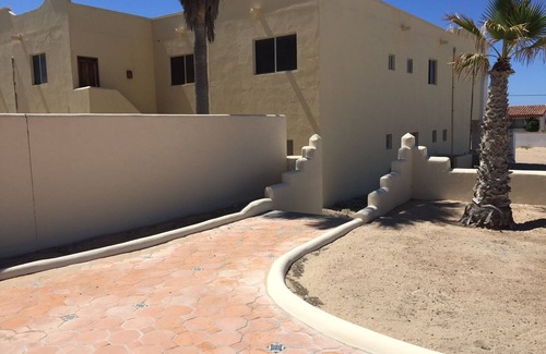 Las Conchas House | Sand Dollar, Las Conchas, 3 BR, 2.5 Bath, Sleeps 12, Satellite TV, PETS OK