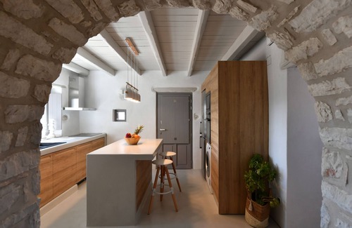 Paros House | Sand Key Villa 2 - Brand new luxury holiday residence 400m from the beach