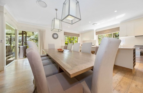 Avoca Beach House | Sandalwood