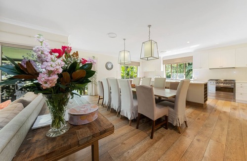 Avoca Beach House | Sandalwood