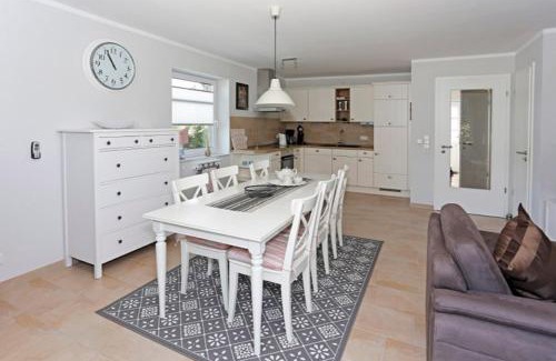 Borkum House | Sandburg