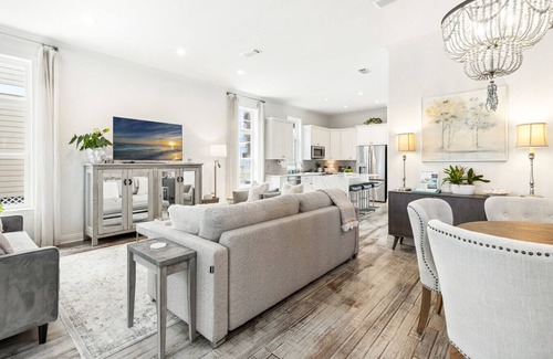 Santa Rosa Beach House | Sandcastle 79: Luxury 30A Blue Mtn Beach Home - 5 min walk to beach