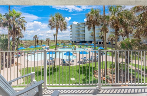 Port Aransas Condo | Sandcastle Condominiums Unit 119