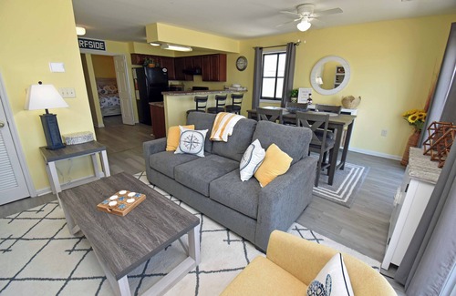 Surfside Beach Condo | Sandfiddler 301 - Oceanfront Condo in Surfside Beach