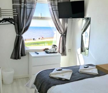 South Shore Hotel | Sandford Promenade