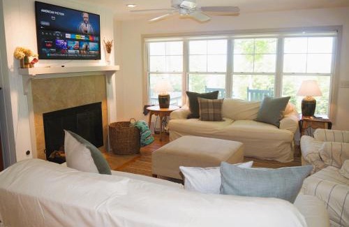 Lake Township House | Sandhill House - Spectacular Lake Home With Toys!