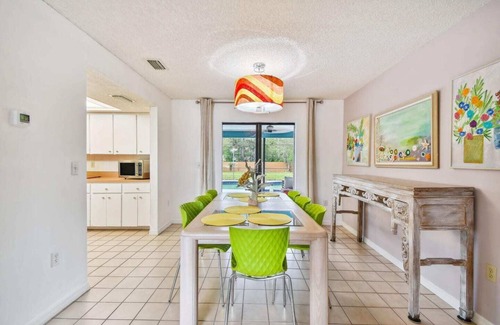 Fruitville House | Sandill Creek - Home in Sarasota Near Public Park
