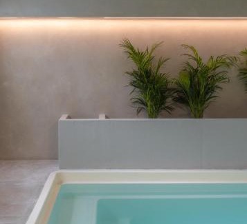 Paros Hotel | Sandom