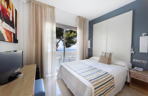 Portinatx Hotel | Sandos El Greco Hotel - Adults Only