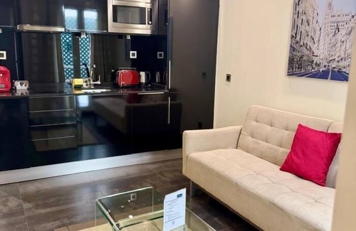 Trafalgar Apartment | Sandoval - 1 Bedroom