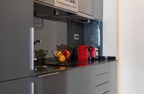 Trafalgar Apartment | Sandoval - 1 Bedroom with Sofa Bed