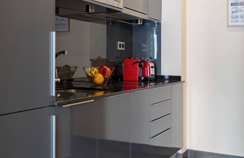 Trafalgar Apartment | Sandoval - 1 Bedroom with Sofa Bed