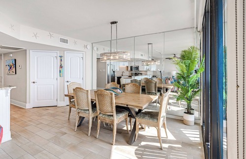 Port Aransas Condo | Sandpiper #602: Beachfront 2 Bedroom 2 Bathroom With Spectacular Views and 24 Hour Management