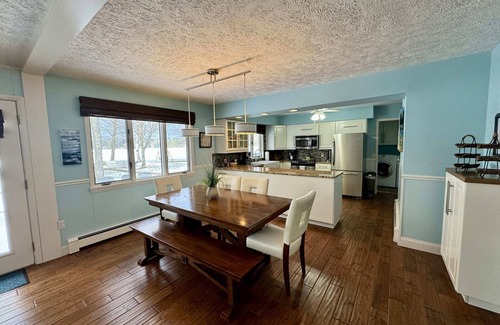 Lewiston House | Sandpiper Cottage Sum