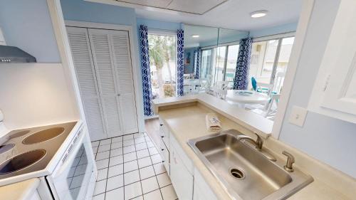 Holiday Isle Apartment | Sandpiper Cove 2042- by Holiday Isle Properties