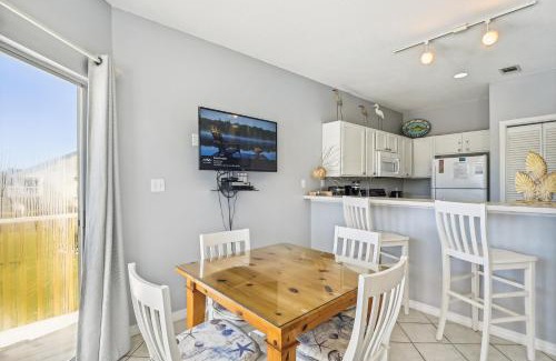 Holiday Isle Apartment | Sandpiper Cove 9210- by Holiday Isle Properties