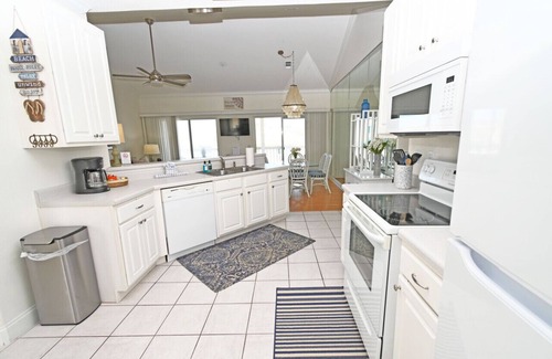 Holiday Isle Apartment | Sandpiper Cove Unit 4206 2 Bedroom 2 Bathroom Overlooking Canal