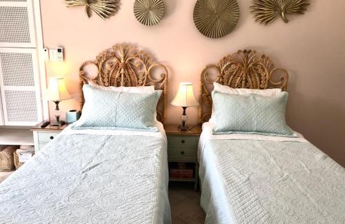Newport Apartment | Sandpiper Studio