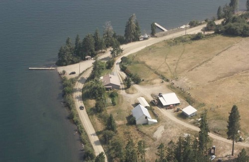 Sandpoint RV Rental | Sandpoint's Boho bell tent on Lake Pend Oreille