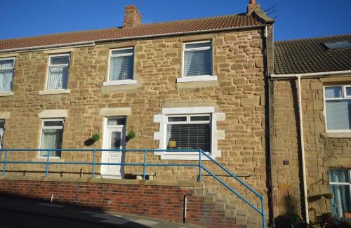 Newbiggin-by-the-Sea House | Sandridge