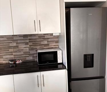 Greater Johannesburg Metropolitan Area Apartment | Sandton Serenity Escape Cottage
